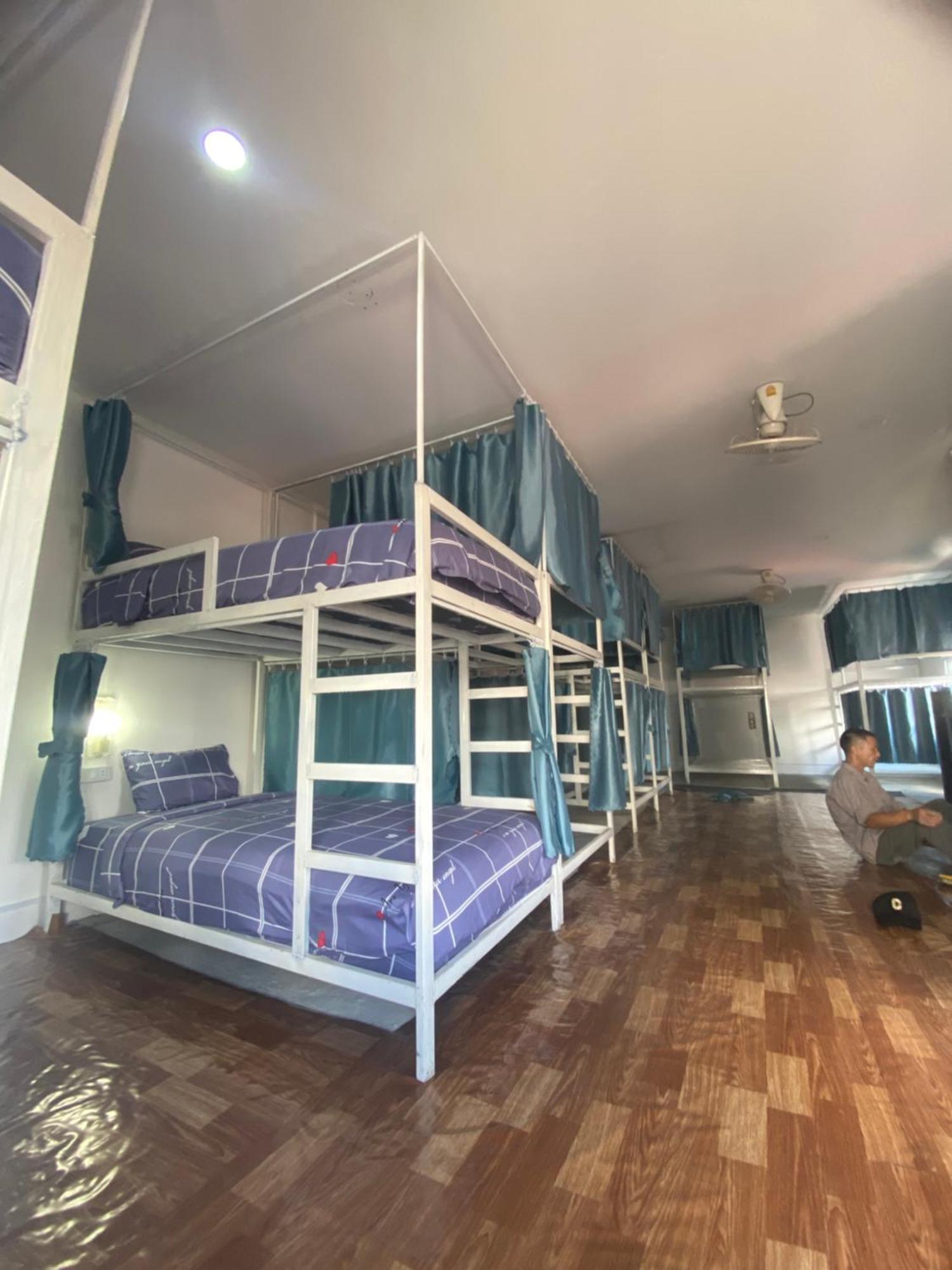 Downtown Vang Vieng Hotel Ngoại thất bức ảnh